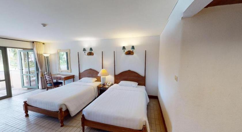 הואה הין Lake View Hotel And Golf Club מראה חיצוני תמונה